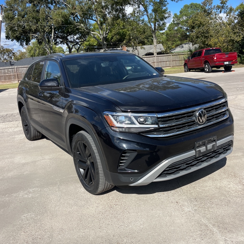 2023 Volkswagen Atlas Cross Sport SE Technology photo 4