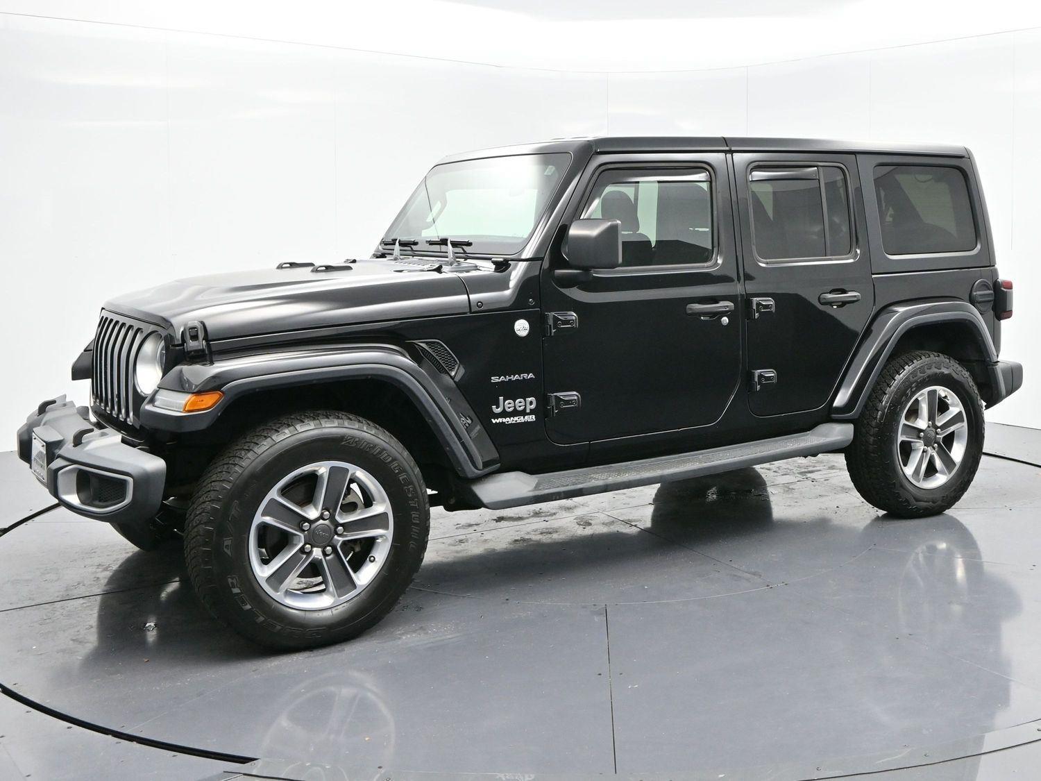 2019 Jeep Wrangler Unlimited Sahara photo 3