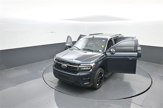 2023 Ford Expedition Limited photo 32