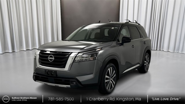 2022 Nissan Pathfinder Platinum
