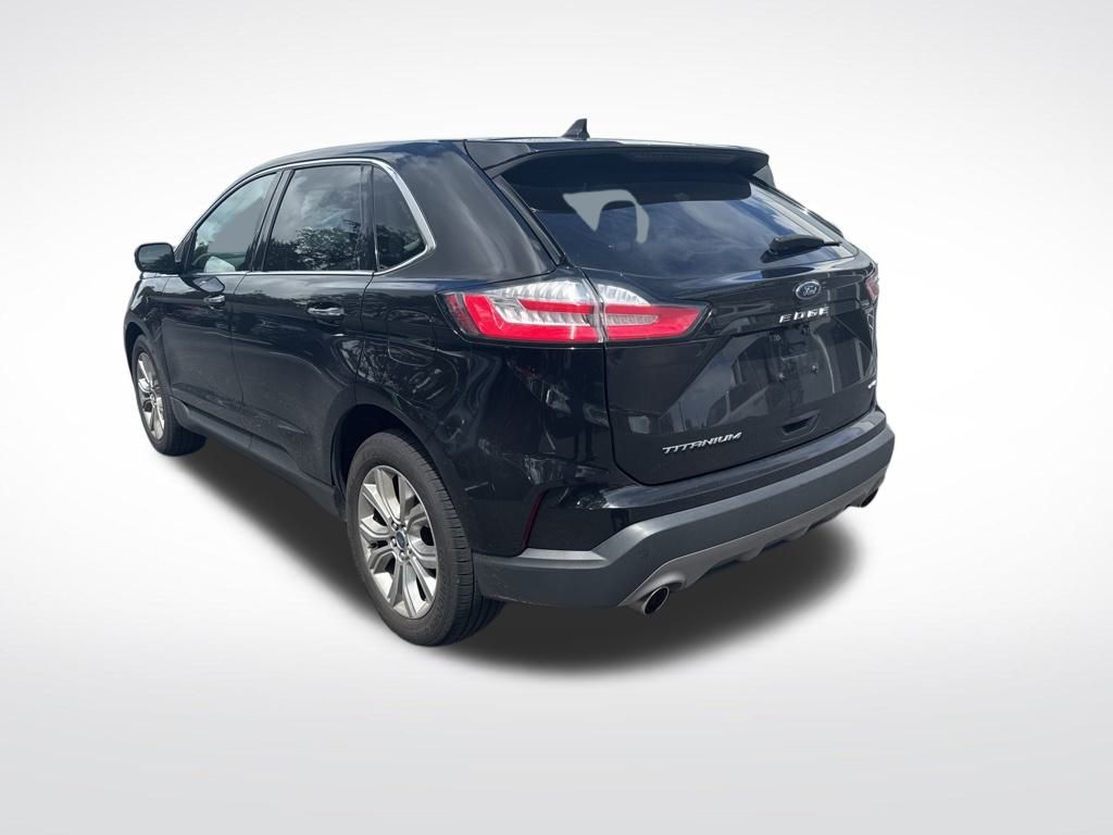 2022 Ford Edge Titanium photo 6