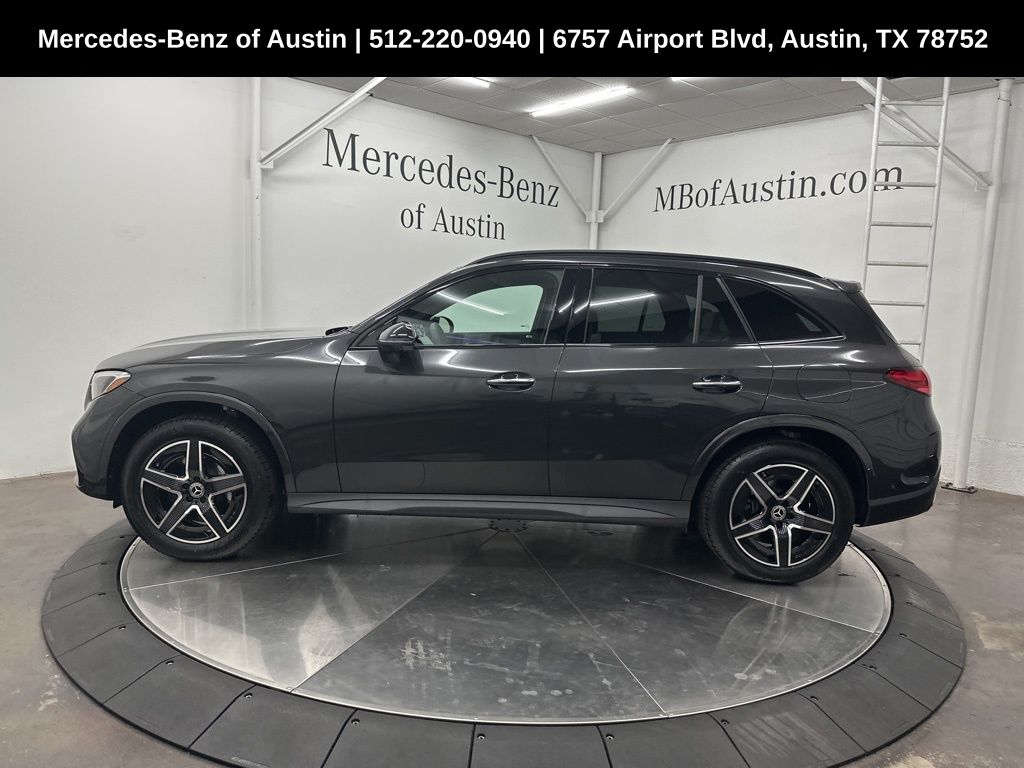 2026 Mercedes Benz GLC 350e 4MATIC photo 4