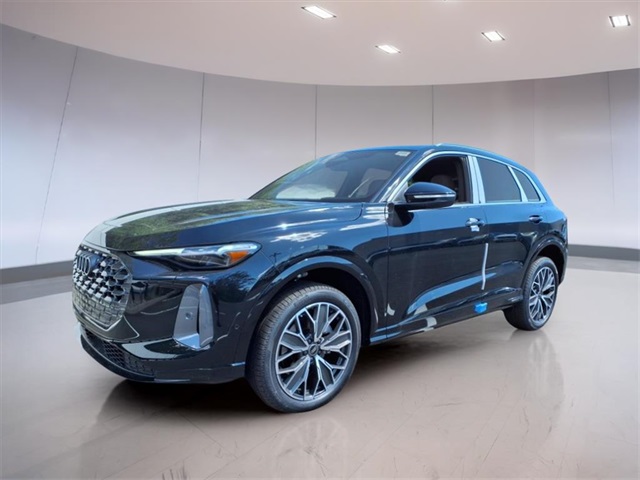 2025 Audi Q5 Premium Plus photo 4
