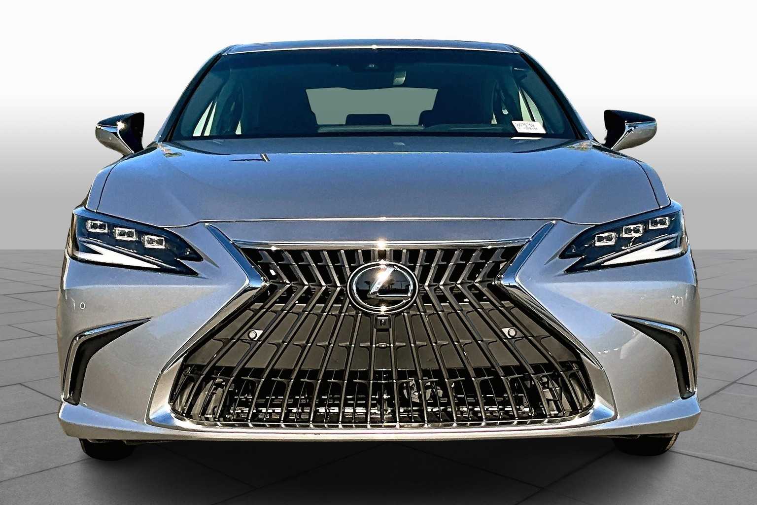 2025 Lexus ES 300h Luxury photo 3