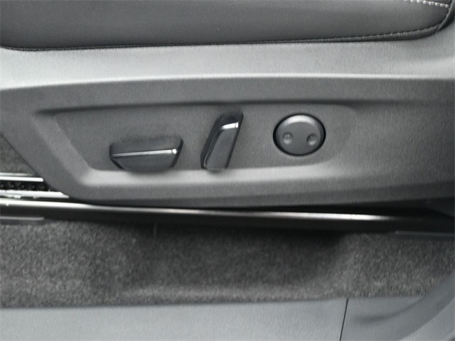 2025 Nissan Murano SL photo 18