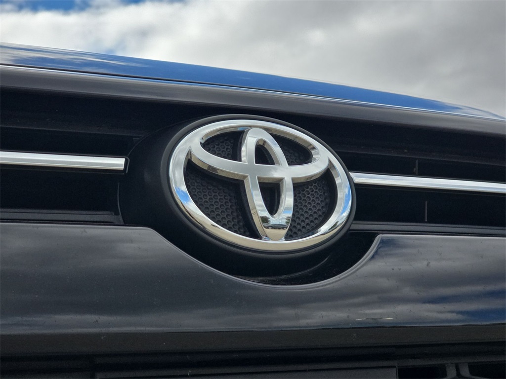 2024 Toyota 4Runner SR5 4WD photo 34