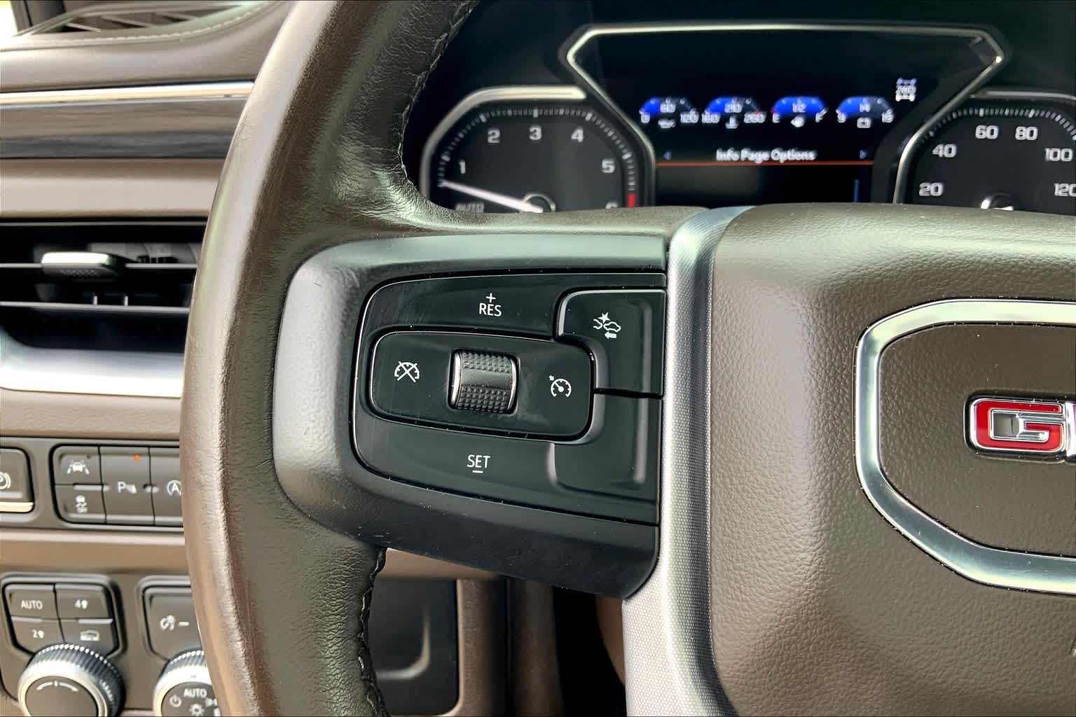 2021 Gmc Yukon SLT photo 23