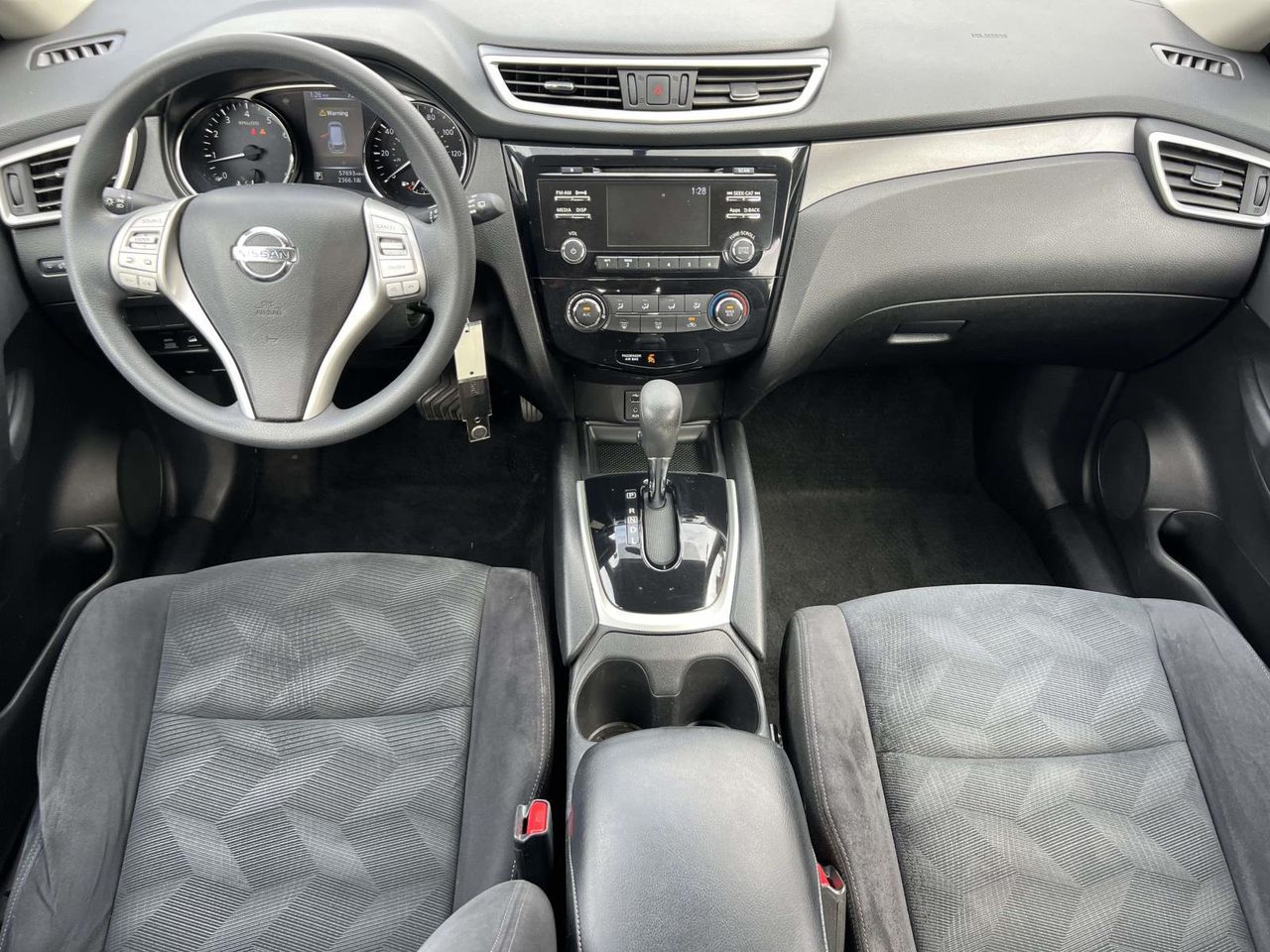 2016 Nissan Rogue S photo 6