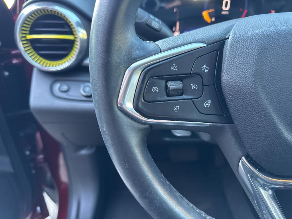 2024 Chevrolet Trax LT photo 7