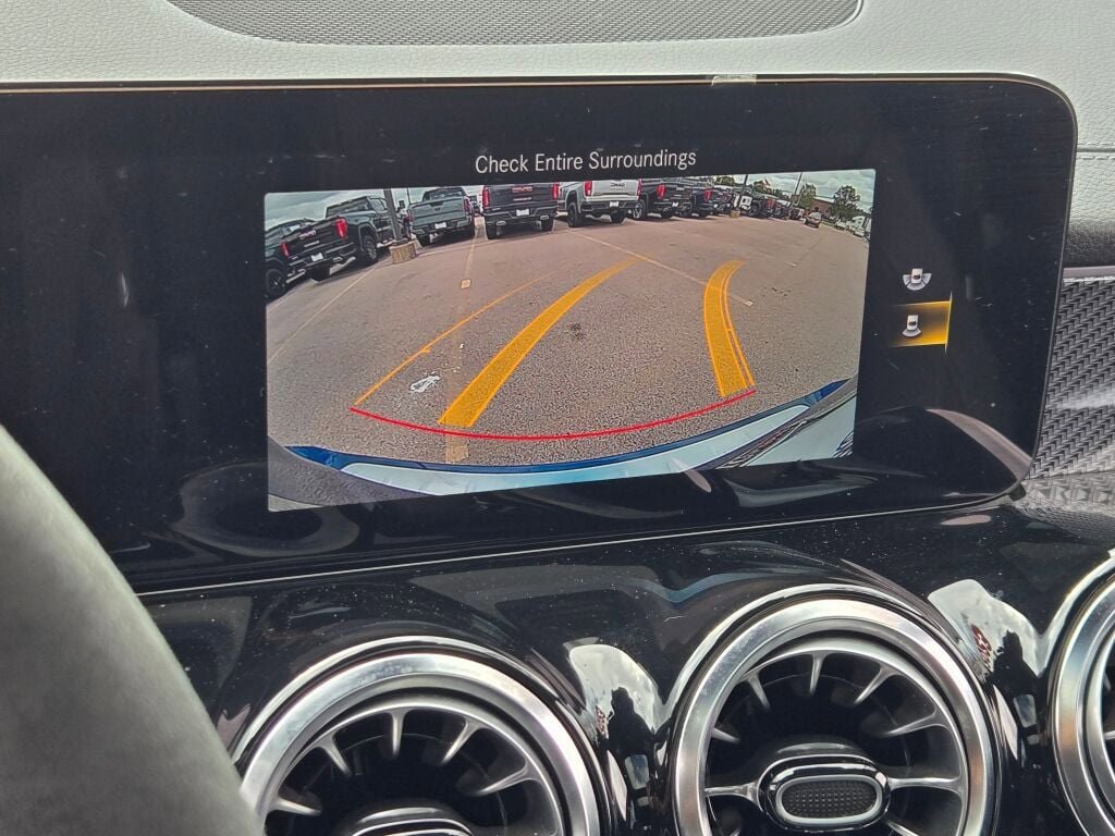 2023 Mercedes Benz GLB AMG 35 4MATIC photo 30