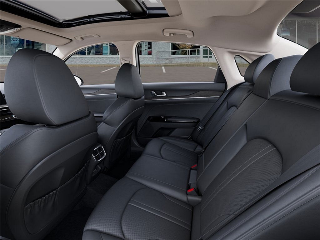 2025 Kia K5 EX photo 16