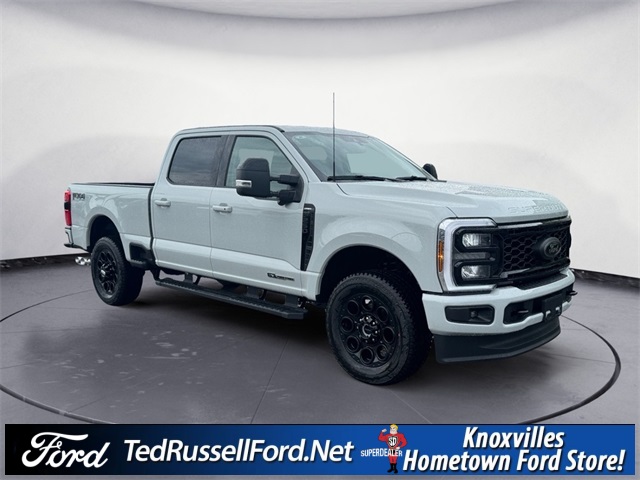 2025 Ford F-250 Lariat photo 3