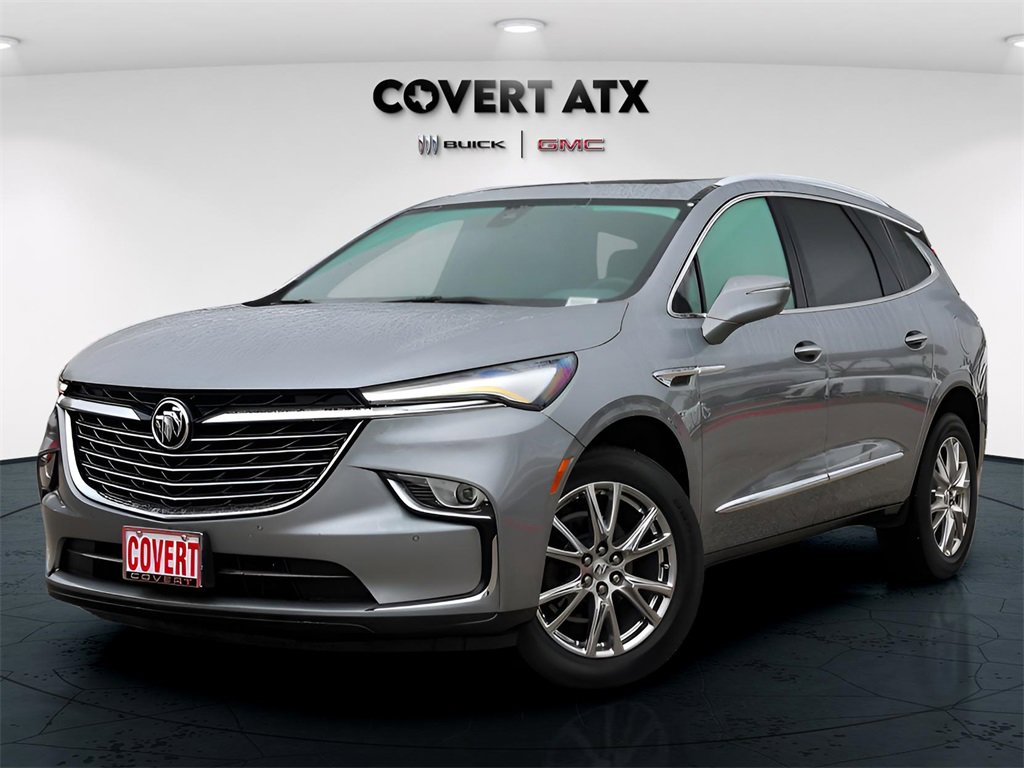2023 Buick Enclave Essence's photo