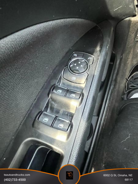2018 Ford Fusion SE Hybrid photo 22