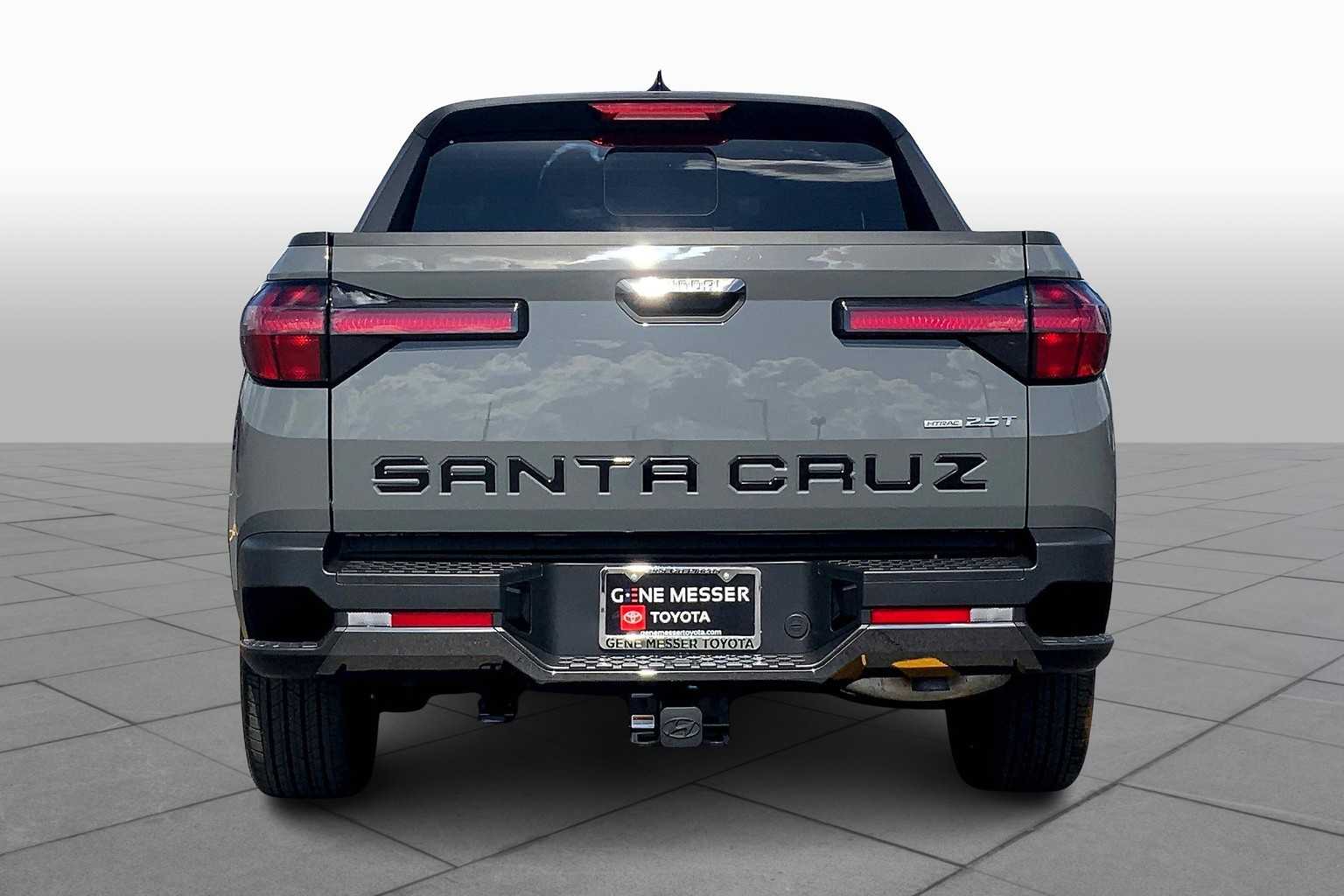 2024 Hyundai Santa Cruz Limited photo 4