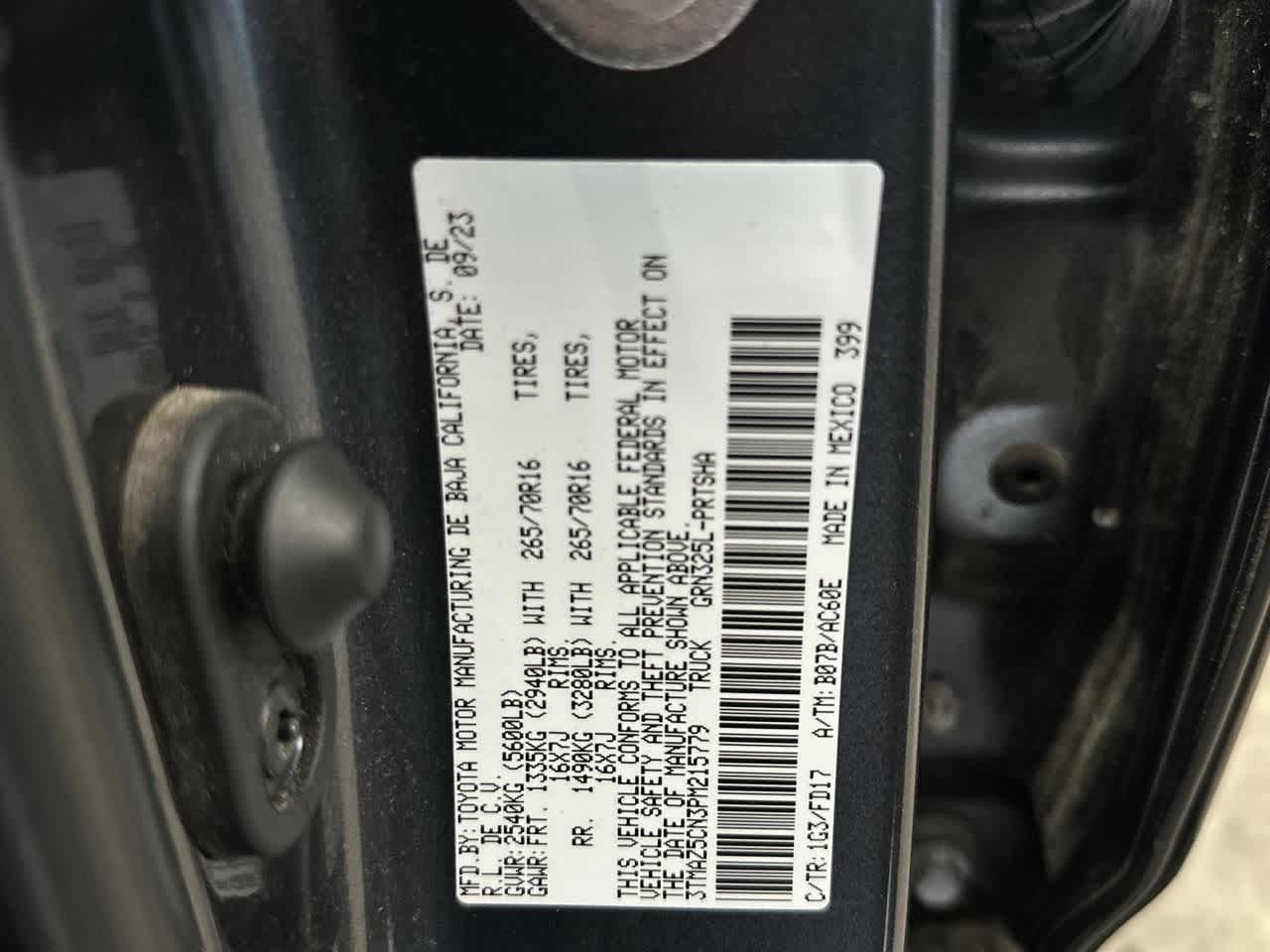 2023 Toyota Tacoma TRD photo 26