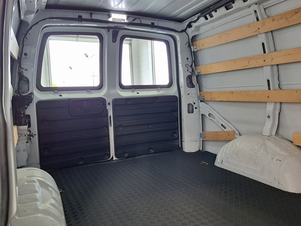2023 Chevrolet Express 2500 Work Van photo 23