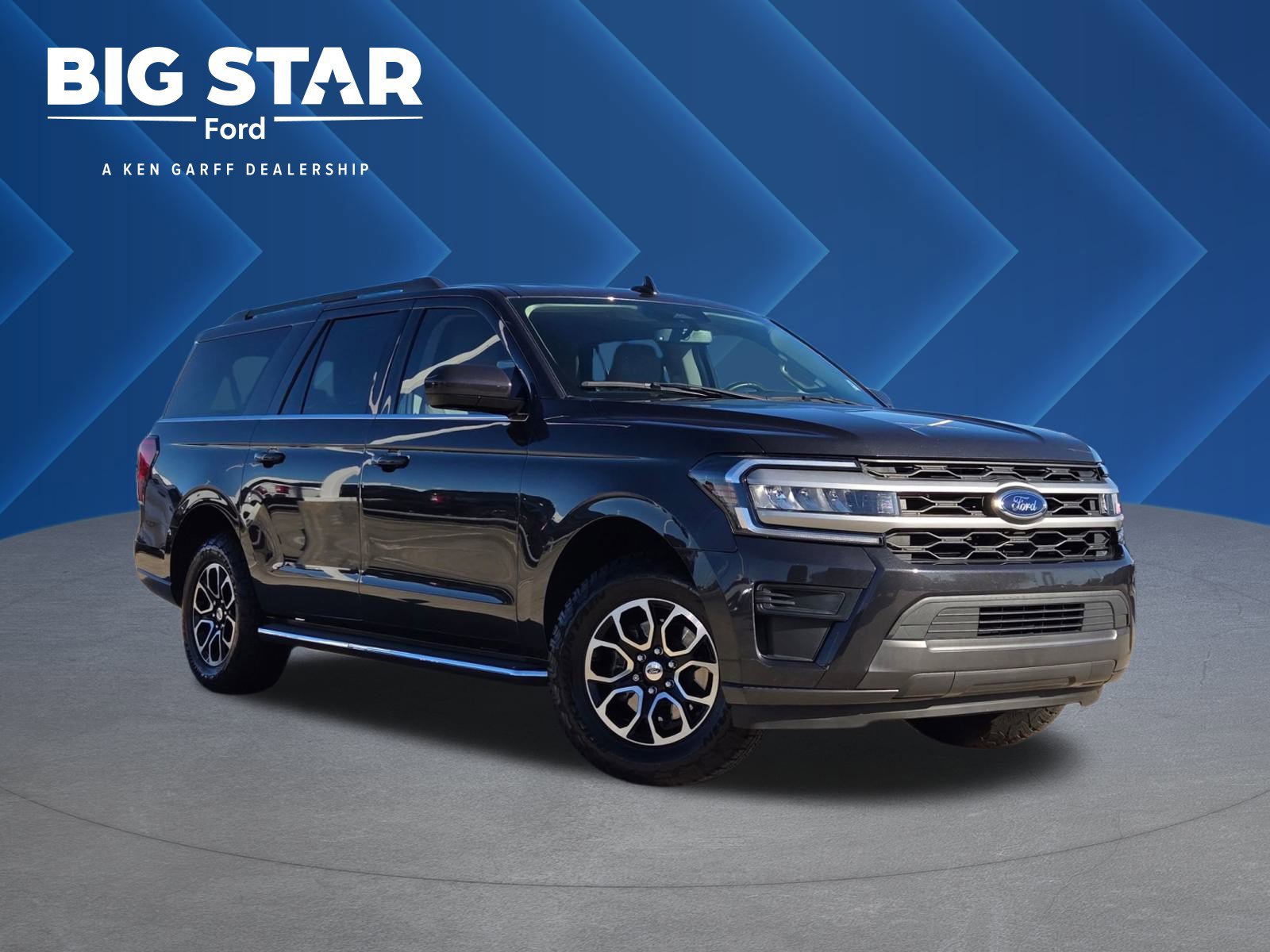 2023 Ford Expedition XLT's photo