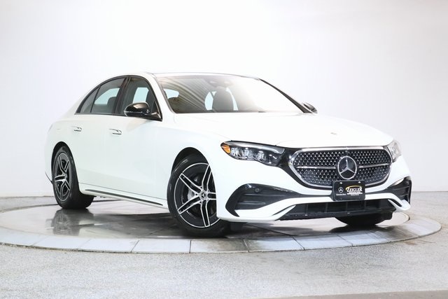 2025 Mercedes-Benz E-Class E350's photo
