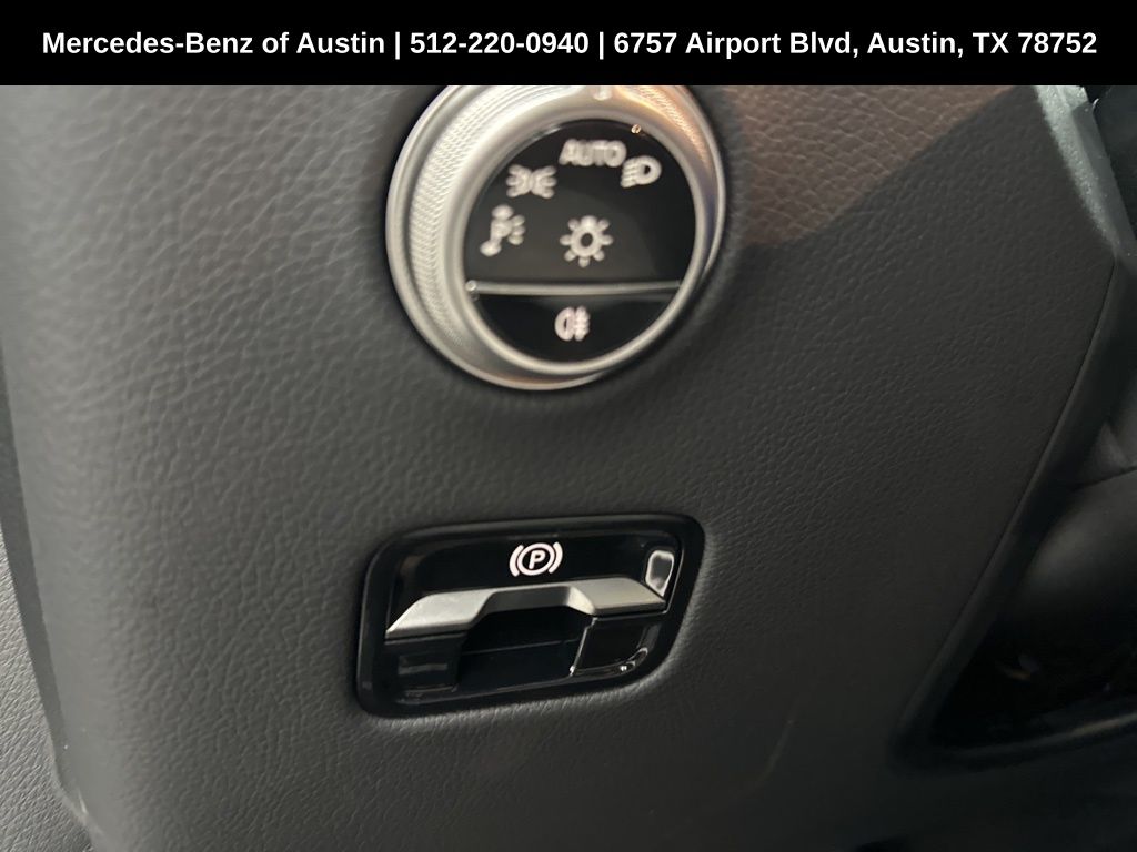 2026 Mercedes Benz GLC 350e 4MATIC photo 17