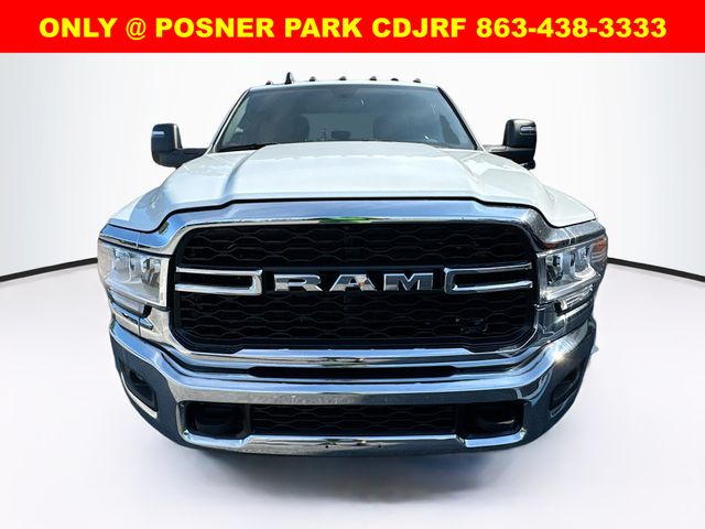 2024 Ram 3500 Tradesman photo 2