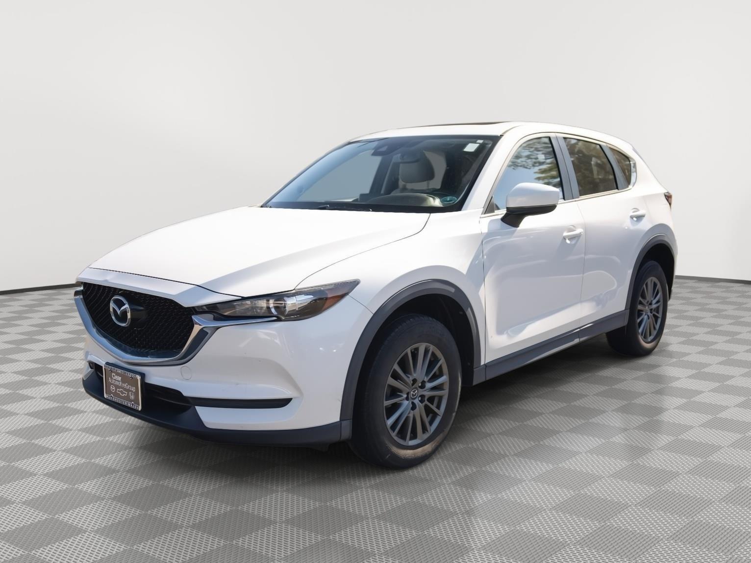 2017 Mazda CX-5 Touring Preferred photo 14