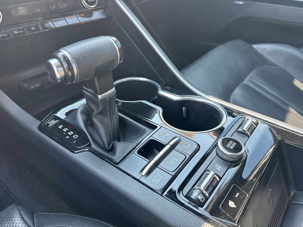 2022 Kia K5 EX photo 29