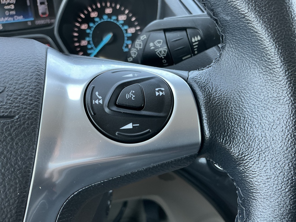 2015 Ford Escape Titanium photo 56