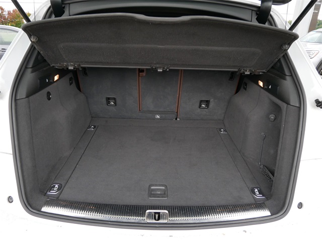 2015 Audi Q5 2.0T Premium Plus photo 17