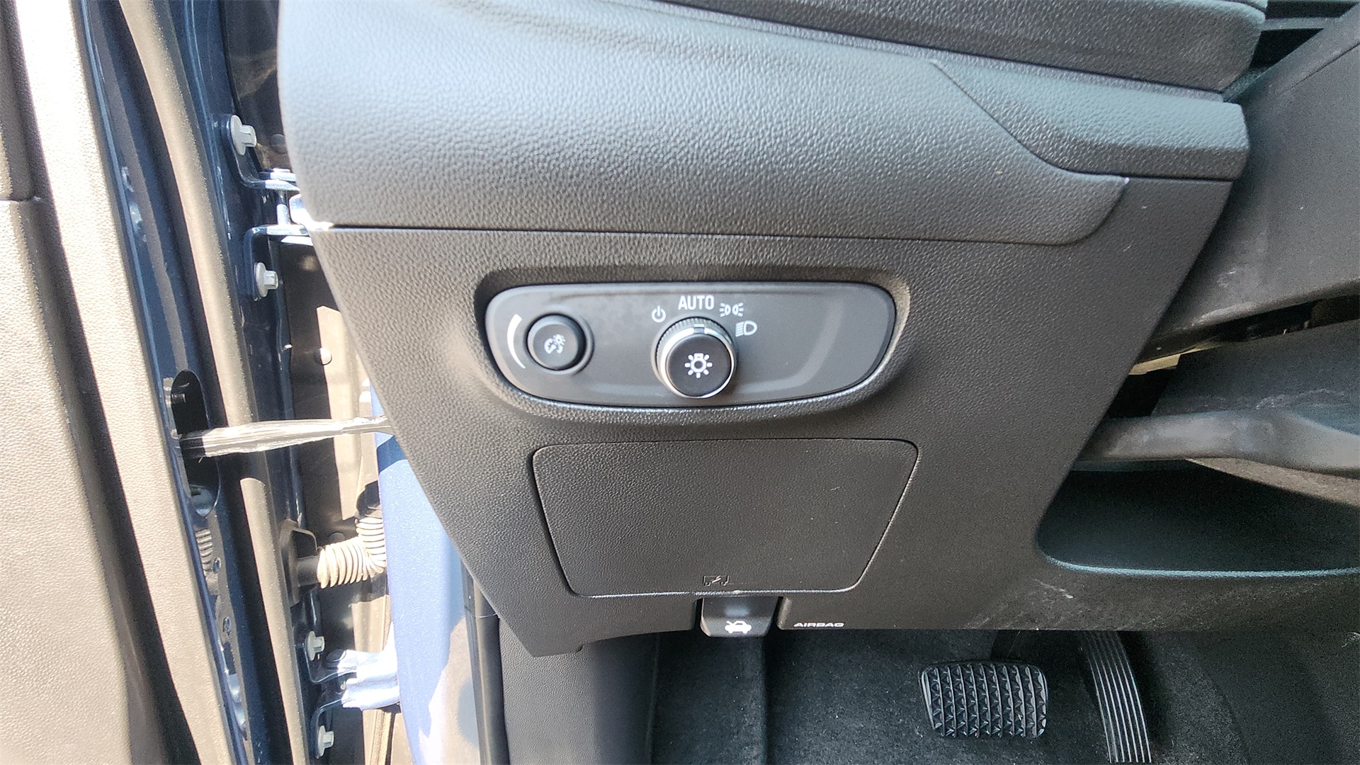 2025 Buick Encore GX Preferred photo 13
