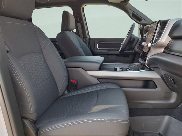 2026 Ram 2500 Big Horn photo 29