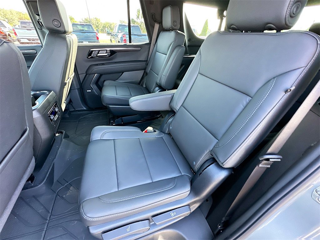 2025 Chevrolet Tahoe LT photo 17