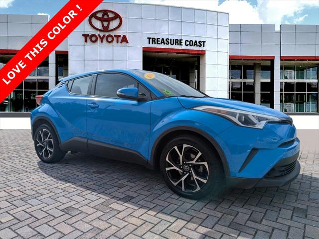 2019 Toyota C-HR XLE's photo
