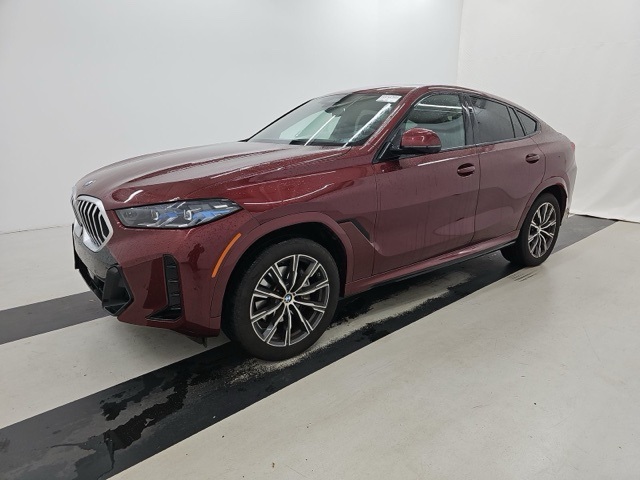 2025 BMW X6 40i's photo