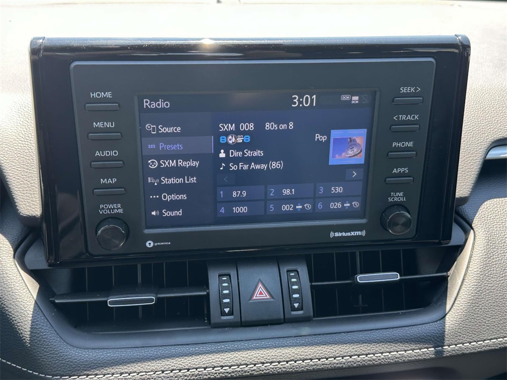 2021 Toyota RAV4 XLE Premium photo 20