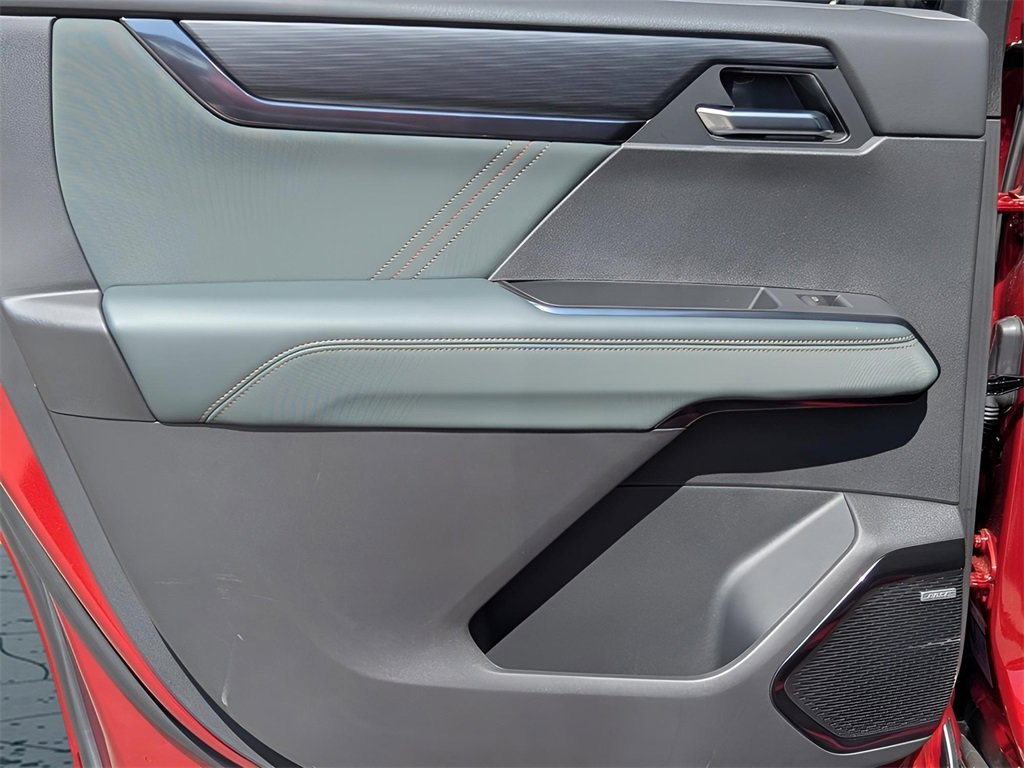 2026 Gmc Acadia AT4 photo 11