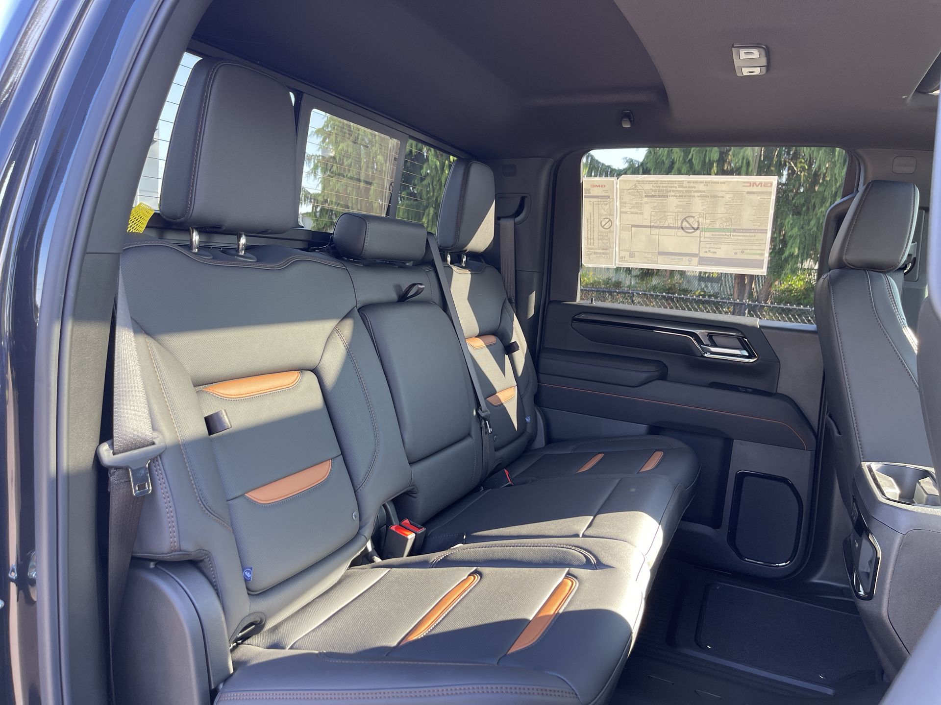 2025 Gmc Sierra 2500 HD AT4 photo 26