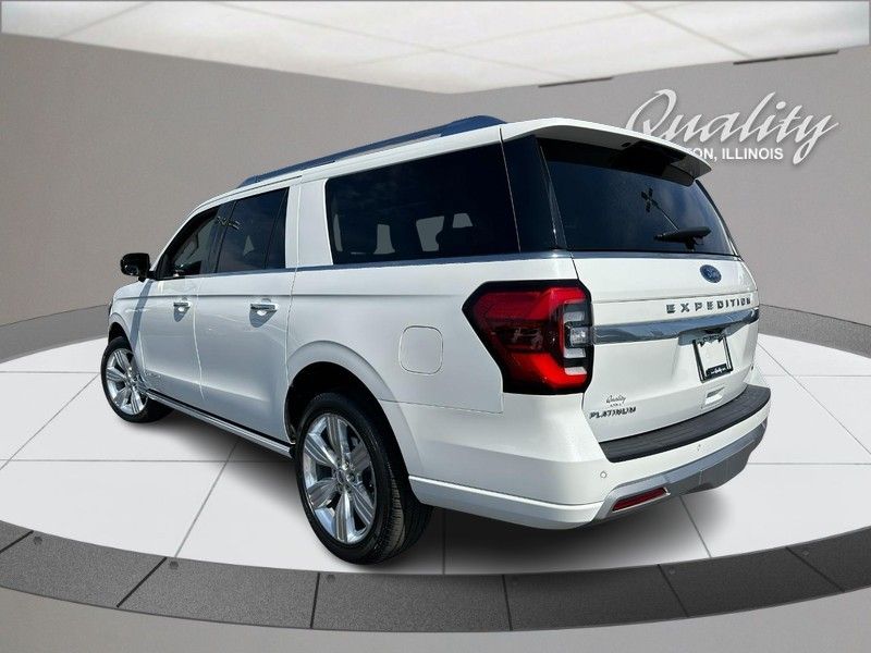 2023 Ford Expedition MAX Platinum photo 5