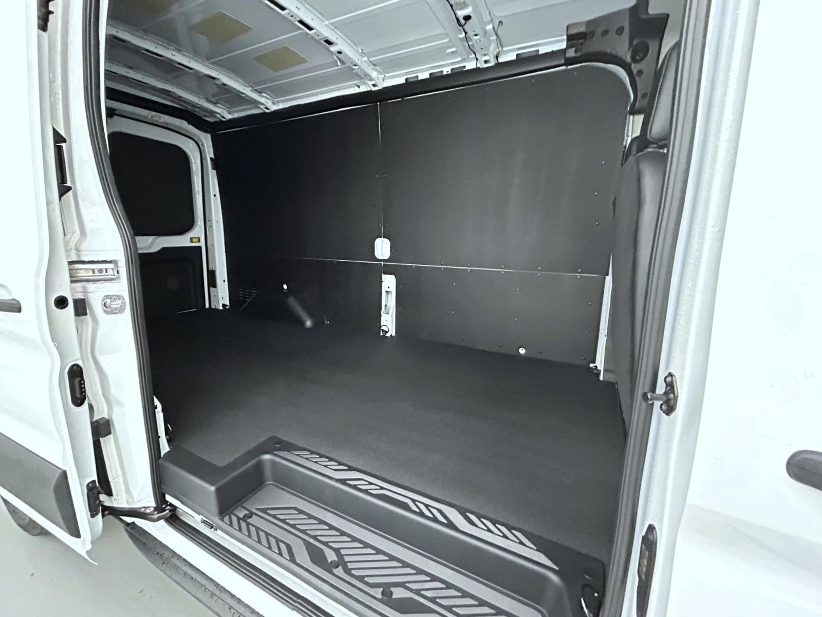 2025 Ford Transit photo 14