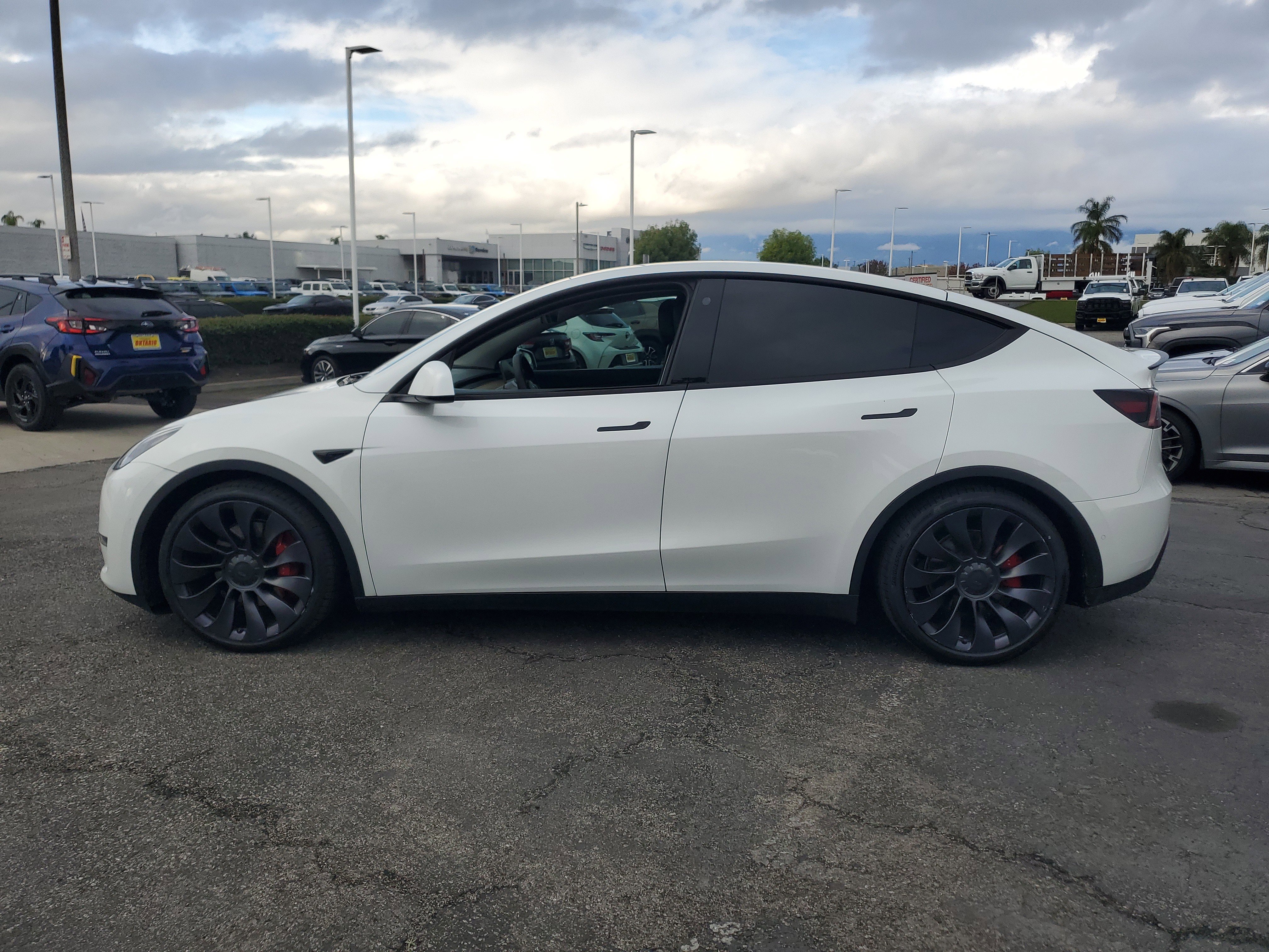 Used 2022 Tesla Model Y Performance with VIN 7SAYGDEFXNF484791 for sale in Fontana, CA