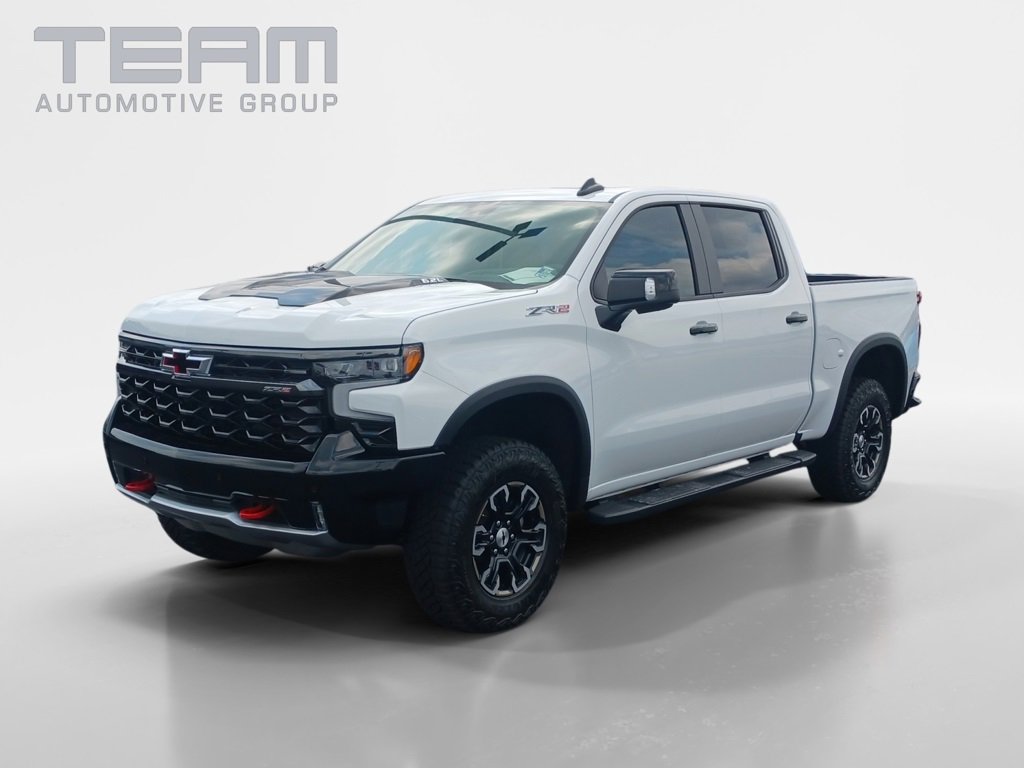 2025 Chevrolet Silverado 1500 ZR2 photo 3