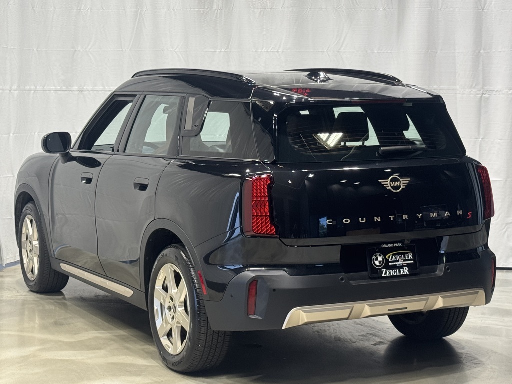 2025 Mini Cooper ALL4 Signature photo 4