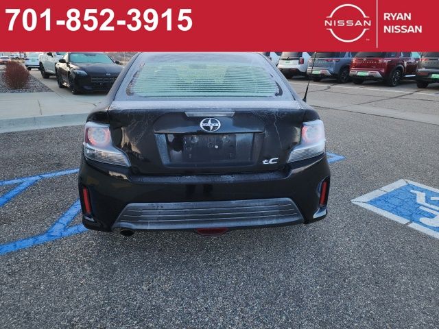 2014 Scion tC Base photo 2