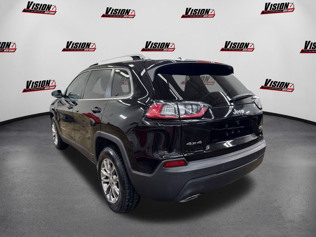 2021 Jeep Cherokee Latitude Lux photo 4