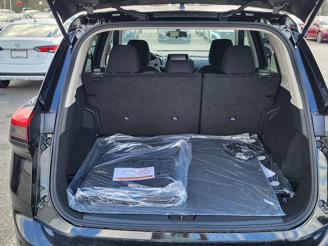 2025 Nissan Rogue S photo 4