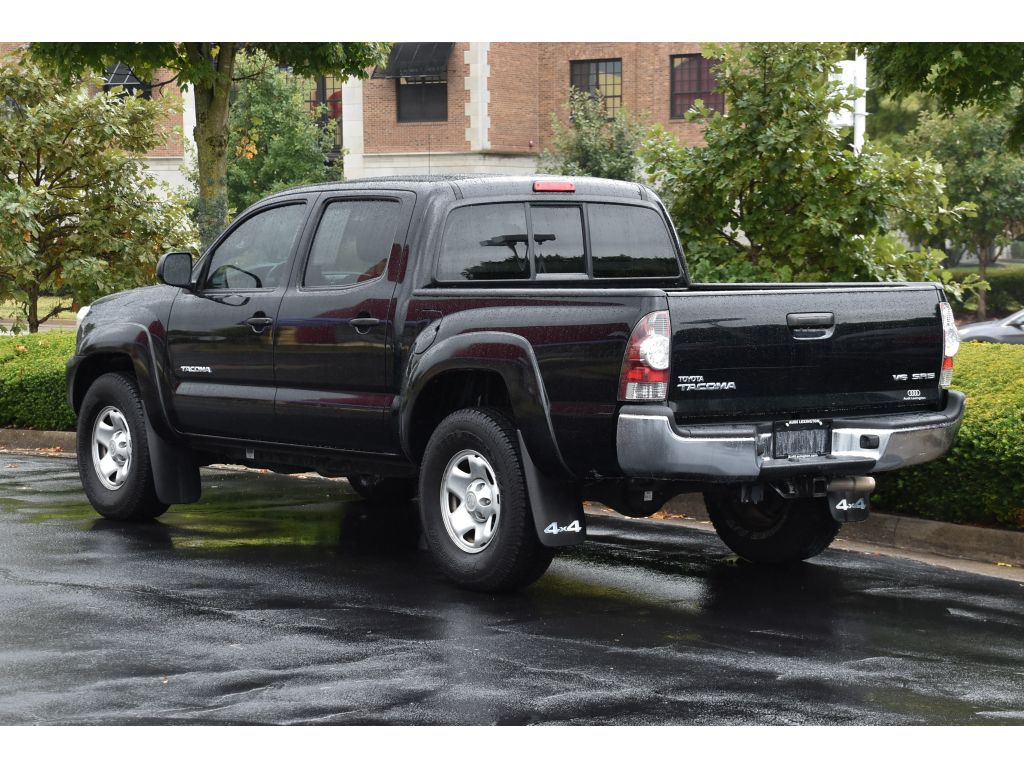 2013 Toyota Tacoma Base V6 4x4 photo 6
