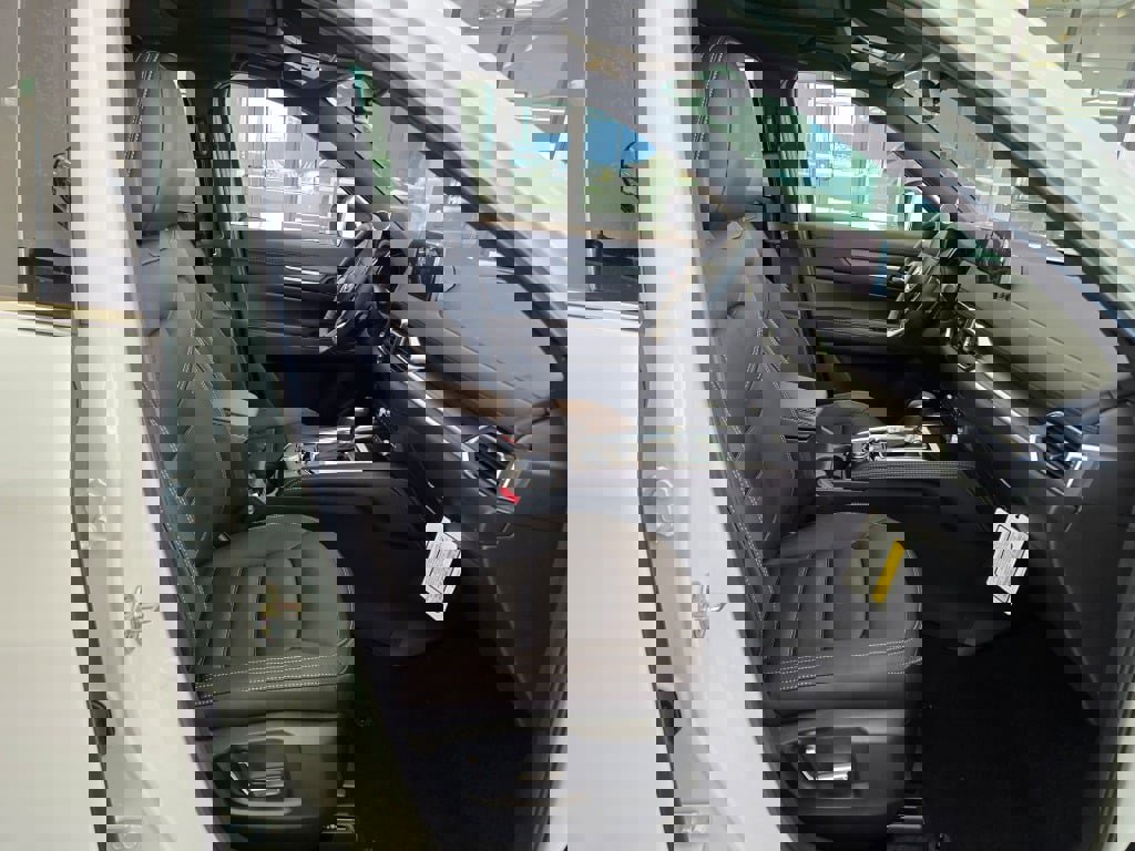2025 Mazda CX-5 2.5 Turbo Signature photo 3