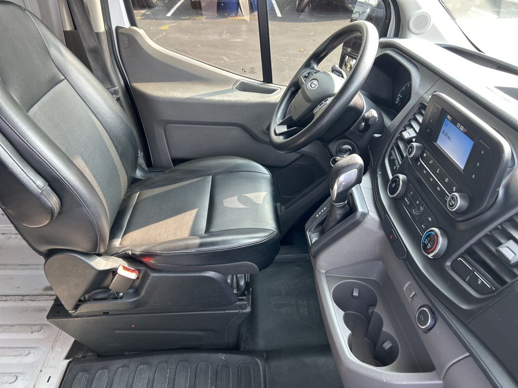 2021 Ford Transit photo 6