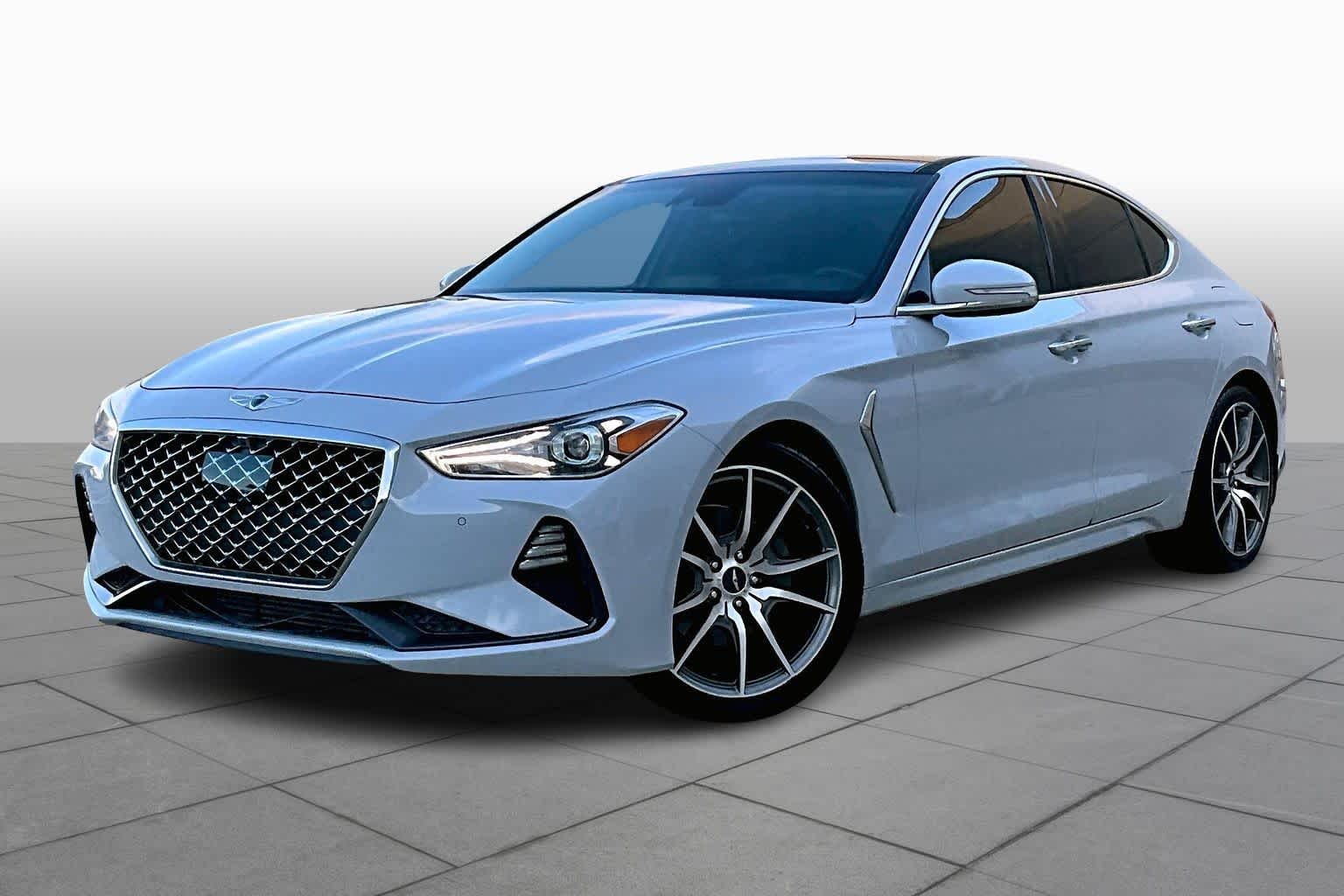 2020 GENESIS G70 Standard's photo