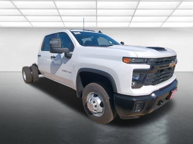 2026 Chevrolet Silverado 3500HD Work Truck's photo